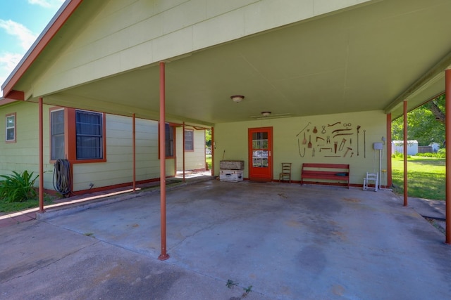 429 W 4th St, Flatonia, TX 78941 - view of patio featuring an attached carport