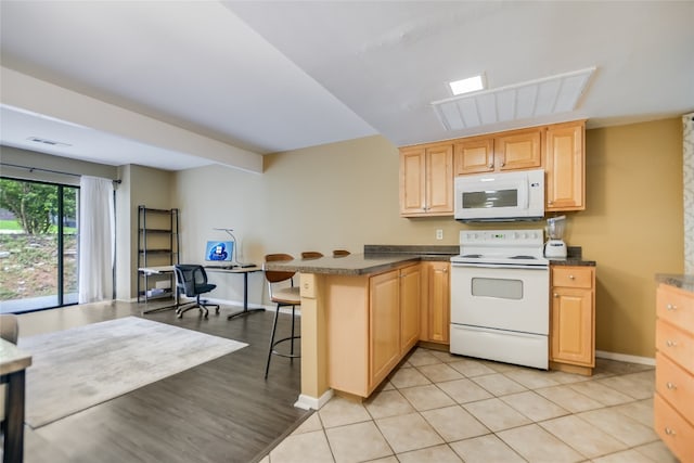 207 Hi Cir N Unit 112, Horseshoe Bay, TX 78657 - photo 16