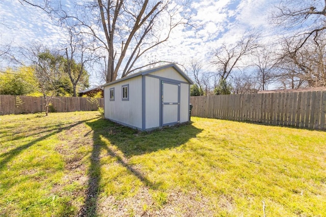 936 Cheatham St, San Marcos, TX 78666 - fenced backyard with a shed
