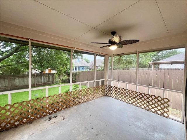 612 Thrush Dr, Leander, TX 78641 - unfurnished sunroom featuring ceiling fan