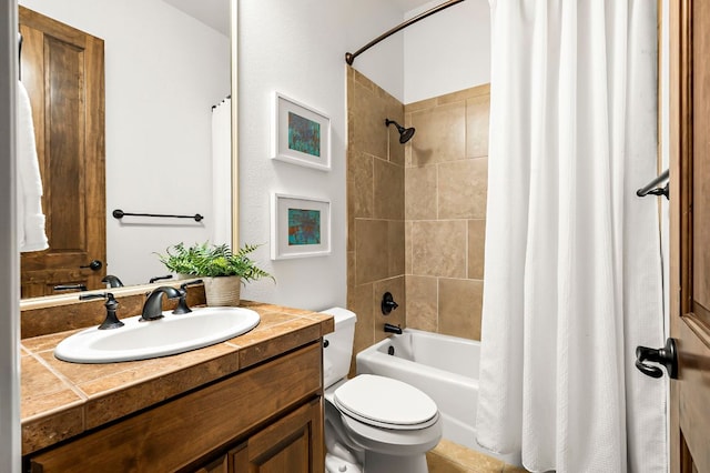 427 Marina Village Cv Unit 427, Austin, TX 78734 - full bath featuring vanity and shower / bath combo with shower curtain
