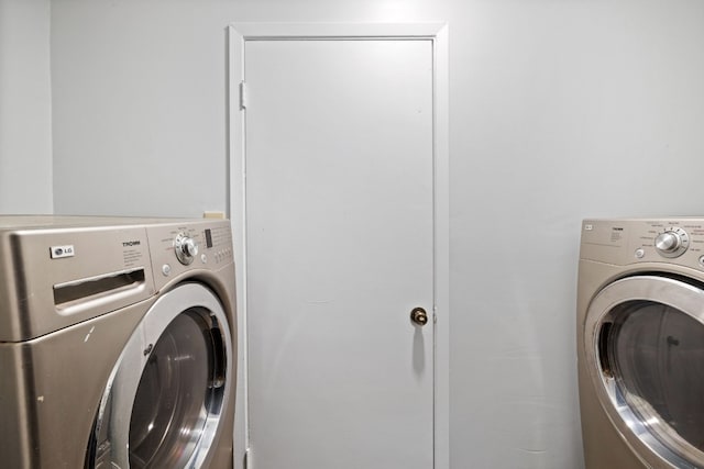 10001 Woodglen Dr, Austin, TX 78753 - view of laundry room
