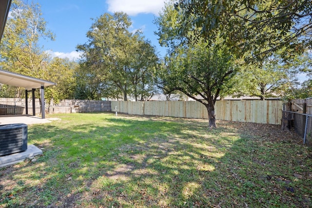 10001 Woodglen Dr, Austin, TX 78753 - view of fenced backyard