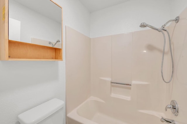 10616 Mellow Mdws Unit 17A, Austin, TX 78750 - bathroom featuring shower / bathtub combination and toilet