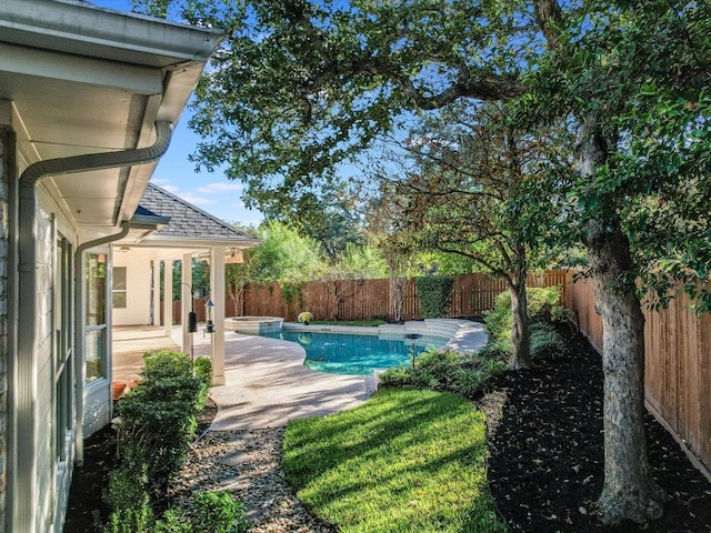 1624 Cabinwood Cv, Austin, TX 78746 - view of pool featuring a fenced backyard, a hot tub, and a patio