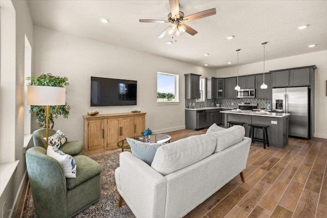 802 S Creek St Unit 121, Fredericksburg, TX 78624 - photo 3