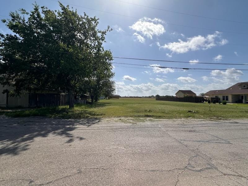 1200 Torres St, Lockhart, TX 78644