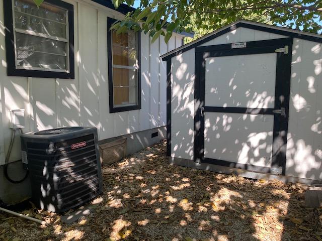 1305 Salina St Unit 1, Austin, TX 78702 - view of shed