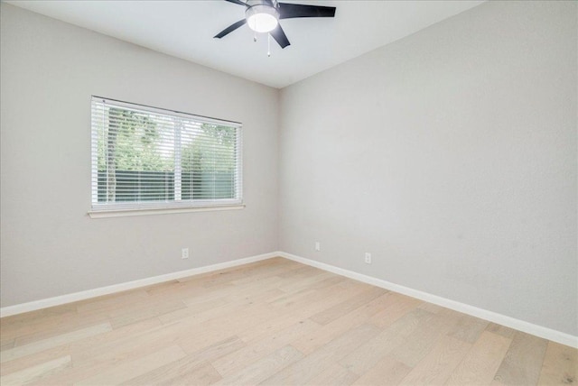 9110 Scotsman Dr, Austin, TX 78750 - empty room featuring light wood-style floors and a ceiling fan