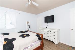 5516 Birmingham Dr, Killeen, TX 76542 - bedroom featuring wood finished floors and a ceiling fan
