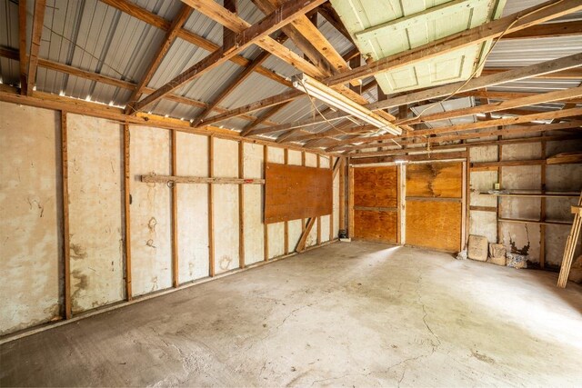 705 Dunning St, Gonzales, TX 78629 - view of garage