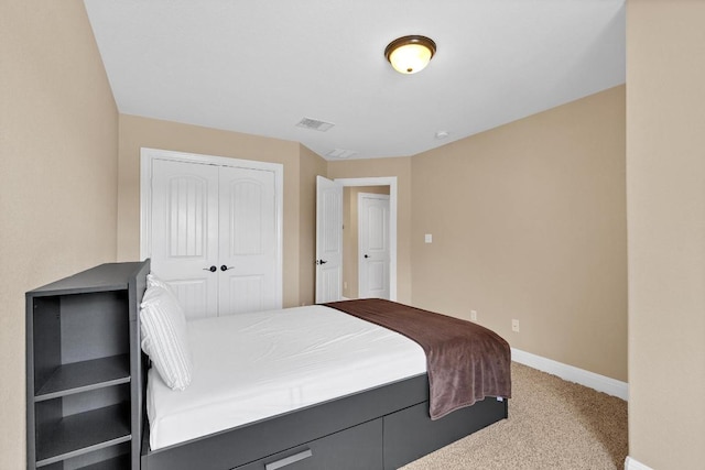 301 Wye Oak St, Austin, TX 78748 - carpeted bedroom with a closet and baseboards