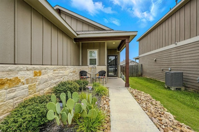 145 Nettletree Dr, Buda, TX 78610 - photo 2