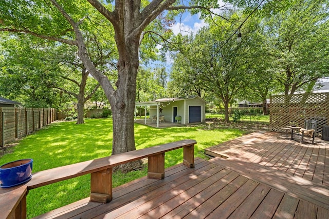 1807 Cullen Ave, Austin, TX 78757 - deck with a fenced backyard