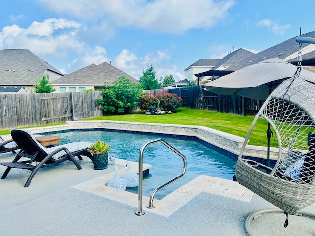 140 Coral Berry Dr, Buda, TX 78610 - photo 4