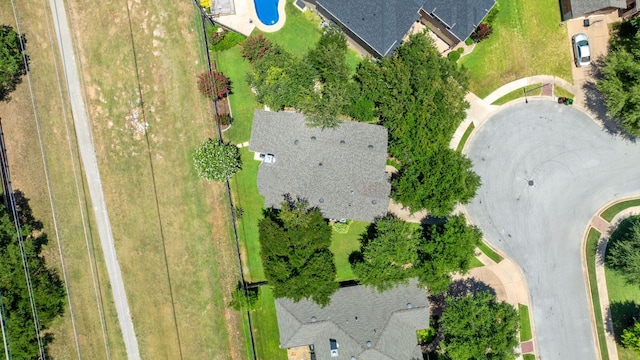 2634 Plantation Dr, Round Rock, TX 78681 - bird's eye view of a pool