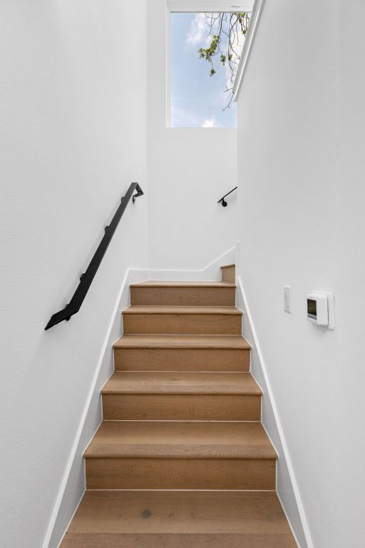 2813 Prado Unit 2, Austin, TX 78702 - view of stairs