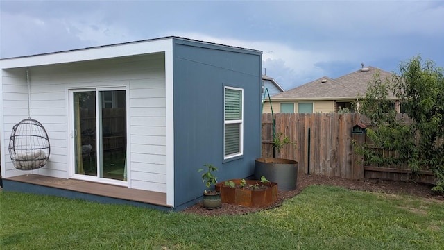 7113 Cherry Beam Path, Austin, TX 78744 - view of side of property