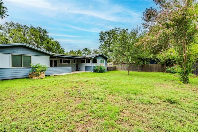 6602 Daugherty St, Austin, TX 78757 - view of yard