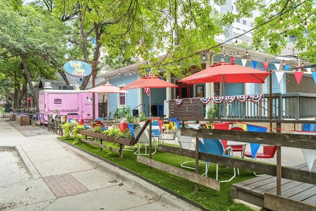 54 Rainey St Unit 1018, Austin, TX 78701 - view of community