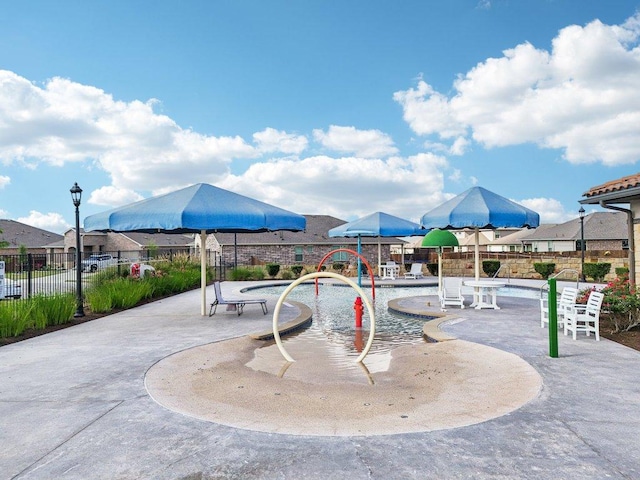 16601 Aventura Ave, Pflugerville, TX 78660 - surrounding community featuring a residential view