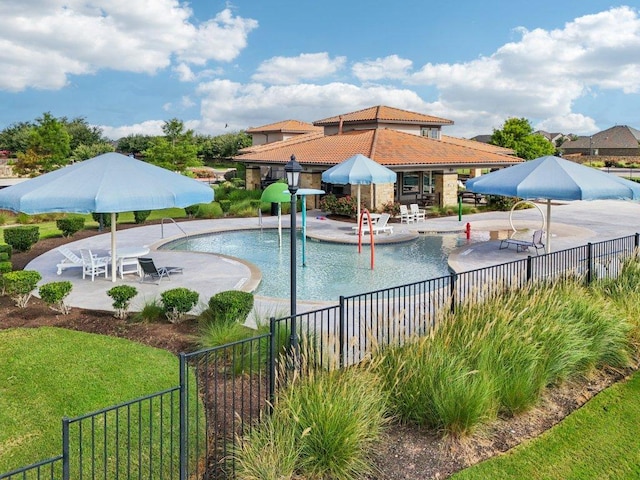 16601 Aventura Ave, Pflugerville, TX 78660 - community pool with a patio area