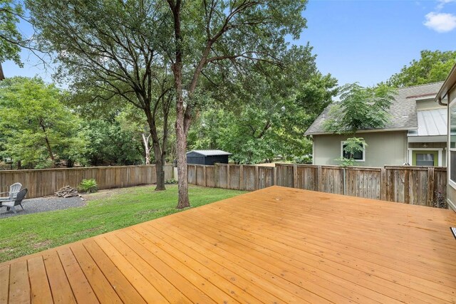 2901 Rochelle Dr, Austin, TX 78748 - wooden terrace with a fenced backyard
