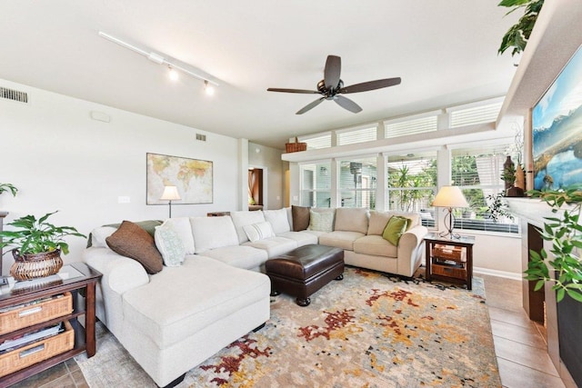 1365 Nevarez, Kyle, TX 78640 - photo 4