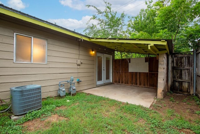 2021 Wheless Ln, Austin, TX 78723 - view of patio / terrace