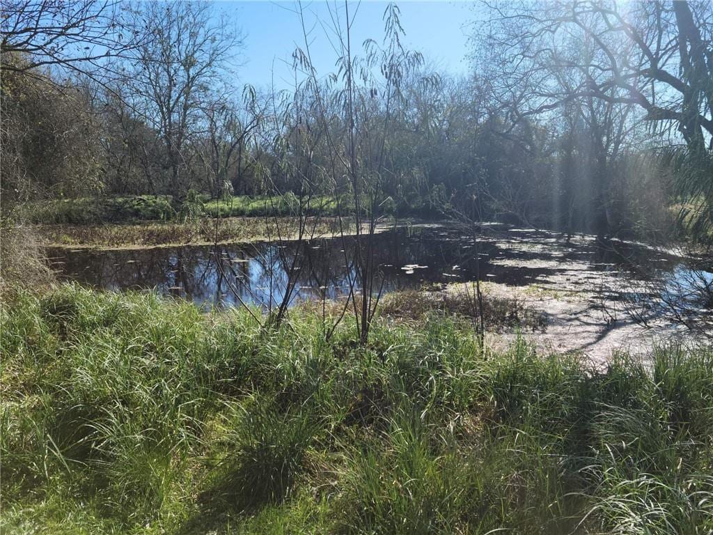 8530 Fm 153, La Grange, TX 78945