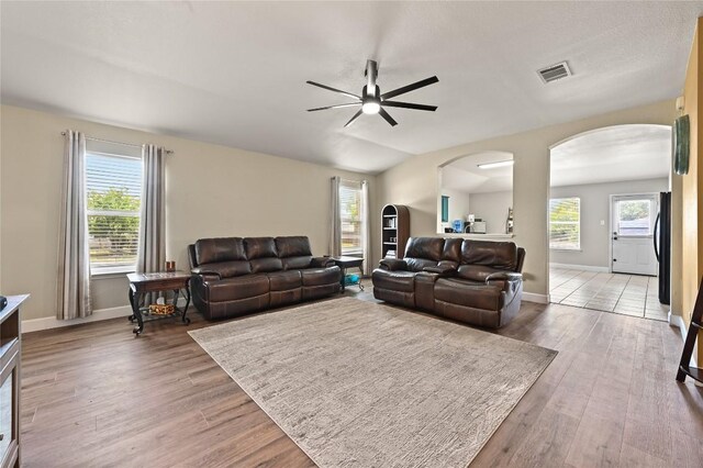135 Salado Dr, Kyle, TX 78640 - photo 8