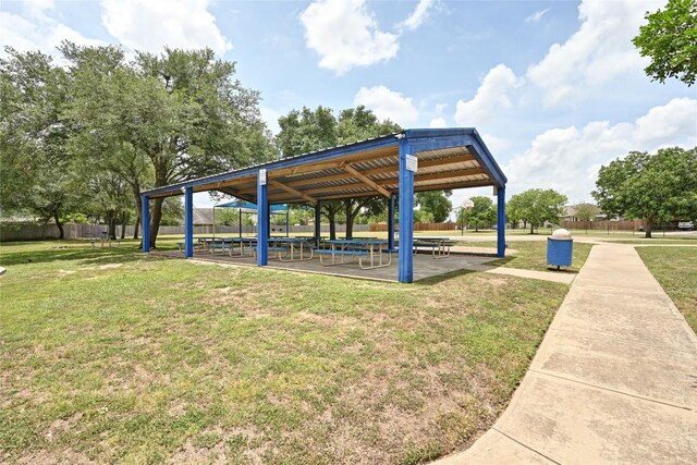 135 Salado Dr, Kyle, TX 78640 - photo 29
