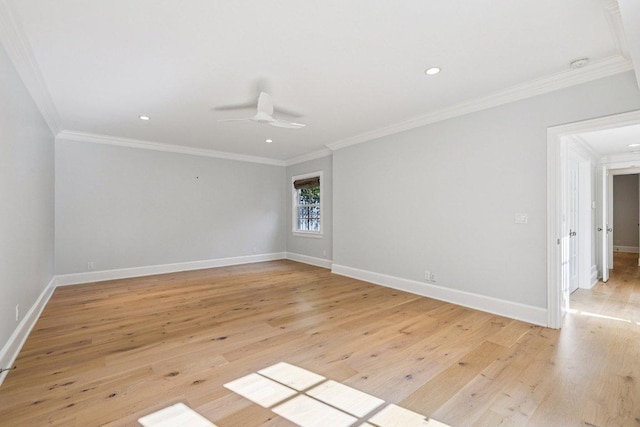 5 Green Ln, Austin, TX 78703 - spare room featuring light wood finished floors, ornamental molding, a ceiling fan, a smoke detector, and recessed lighting