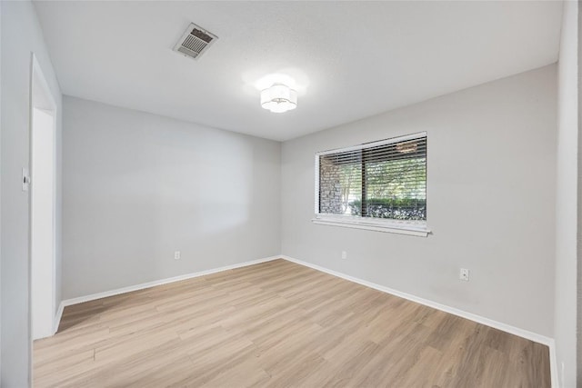 11309 Timbrook Trl, Austin, TX 78750 - empty room featuring light wood-style floors and baseboards
