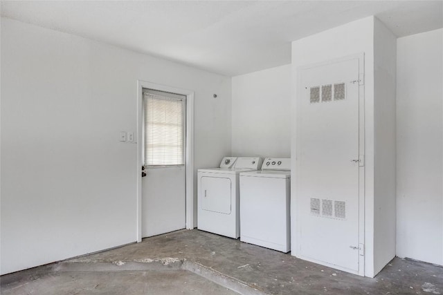 11309 Timbrook Trl, Austin, TX 78750 - washroom with separate washer and dryer