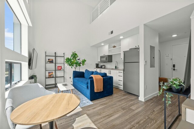 49 Navasota St Unit 214, Austin, TX 78702 - photo 11