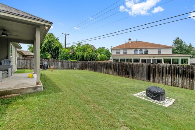 137 Paul Azinger Dr, Round Rock, TX 78664 - fenced backyard featuring a patio area and a ceiling fan