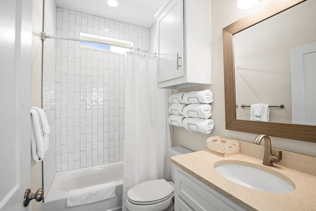 162 La Concha Blvd Unit 10, Port Aransas, TX 78373 - full bathroom with vanity, shower / tub combo with curtain, and recessed lighting