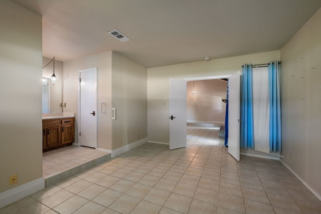 236 Lodestone Cir, Cedar Park, TX 78613 - unfurnished room with light tile patterned floors and a smoke detector