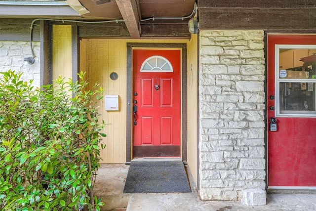3309 Whitepine Dr, Austin, TX 78757 - entrance to property featuring stone siding