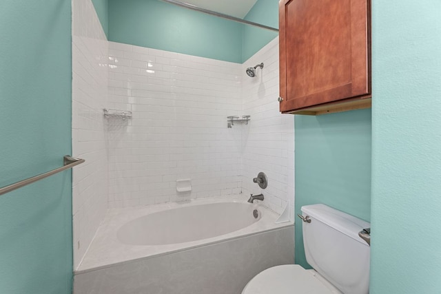 1601 Miriam Ave Unit 216, Austin, TX 78702 - bathroom featuring toilet and shower / bathtub combination