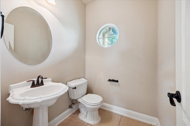 144 Escondido Dr, Del Valle, TX 78617 - bathroom with tile patterned flooring and baseboards
