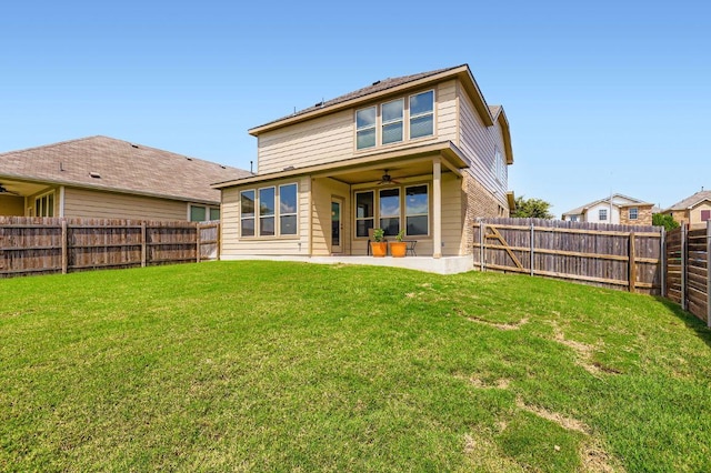 3025 Lions Tail St, Austin, TX 78728 - back of house featuring a ceiling fan, a fenced backyard, and a patio