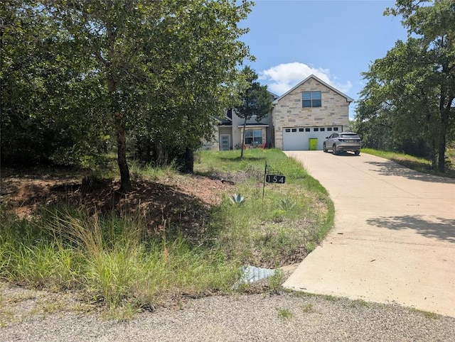 160 Wailupe Cir, Bastrop, TX 78602