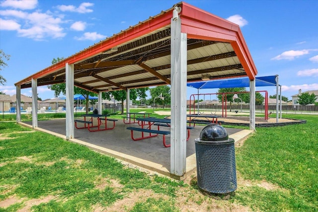 215 Peaceful Haven Way, Hutto, TX 78634 - surrounding community featuring a gazebo