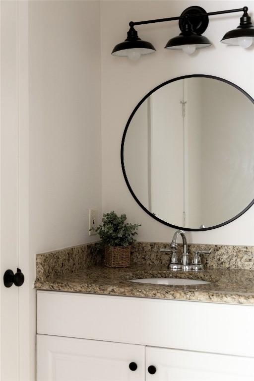 701 Mankato Dr, Austin, TX 78748 - bathroom with vanity