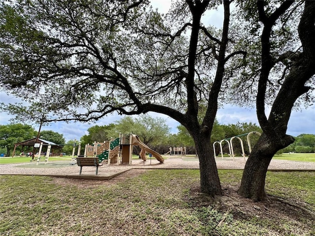 701 Mankato Dr, Austin, TX 78748 - view of communal playground