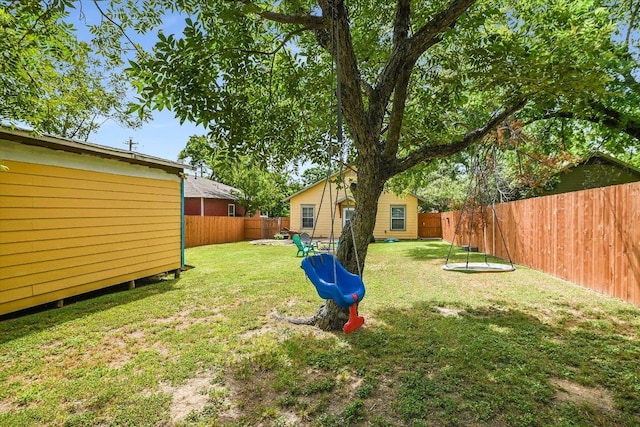 7312 Meador Ave, Austin, TX 78752 - view of fenced backyard