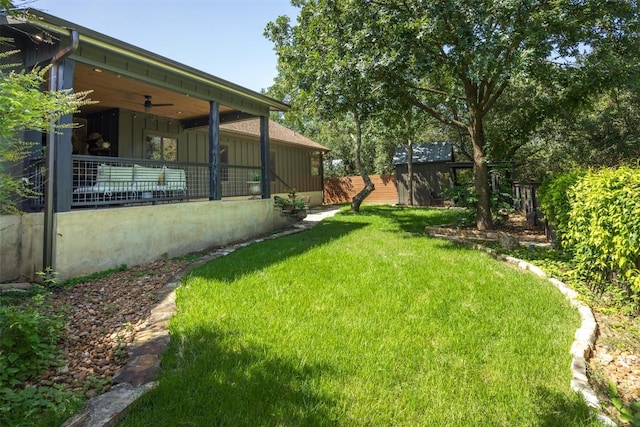 79 Saddle Rock Rdg, Wimberley, TX 78676 - view of yard with ceiling fan