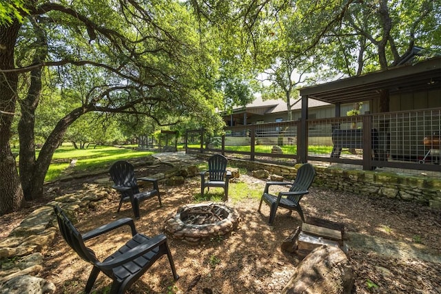 79 Saddle Rock Rdg, Wimberley, TX 78676 - view of yard with a fire pit